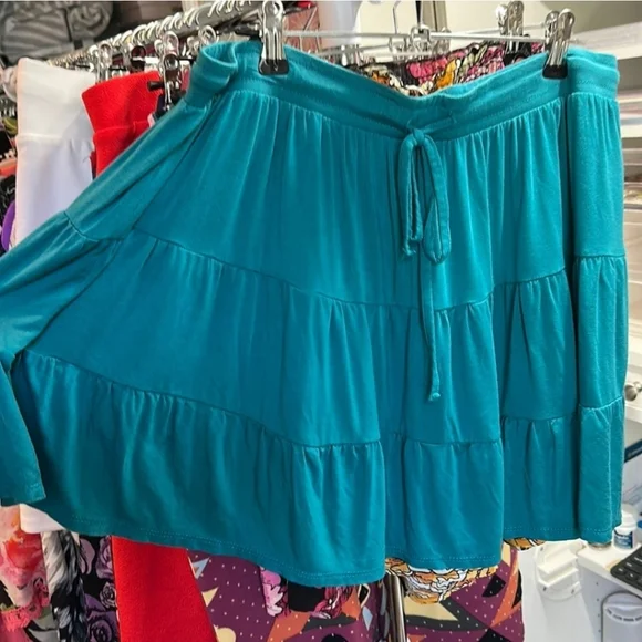 LuLaRoe Skirts Lularoe Talia Tiered Mini Skirt In Deep Teal